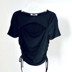 New Short sleeve Ribbed Top.Size M